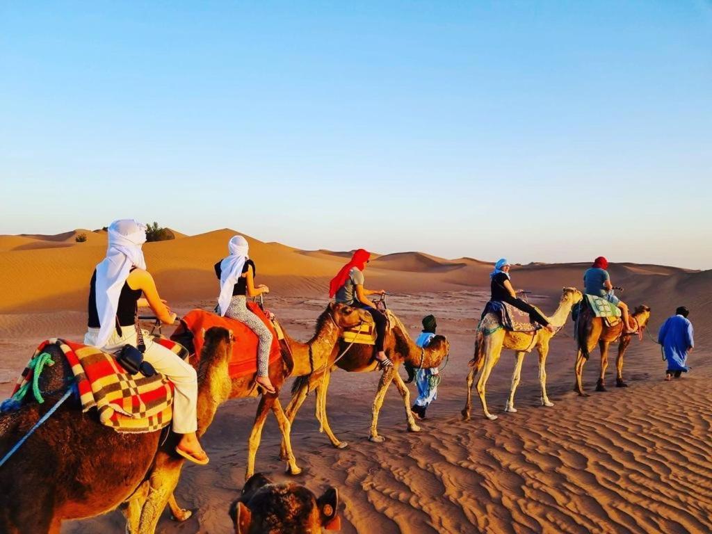 Desert Bivouac Mhamid 姆哈米德 外观 照片